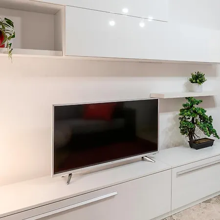 Apartamento Stayeasy Staro5 - 5 Minutes To Udine Subway *
